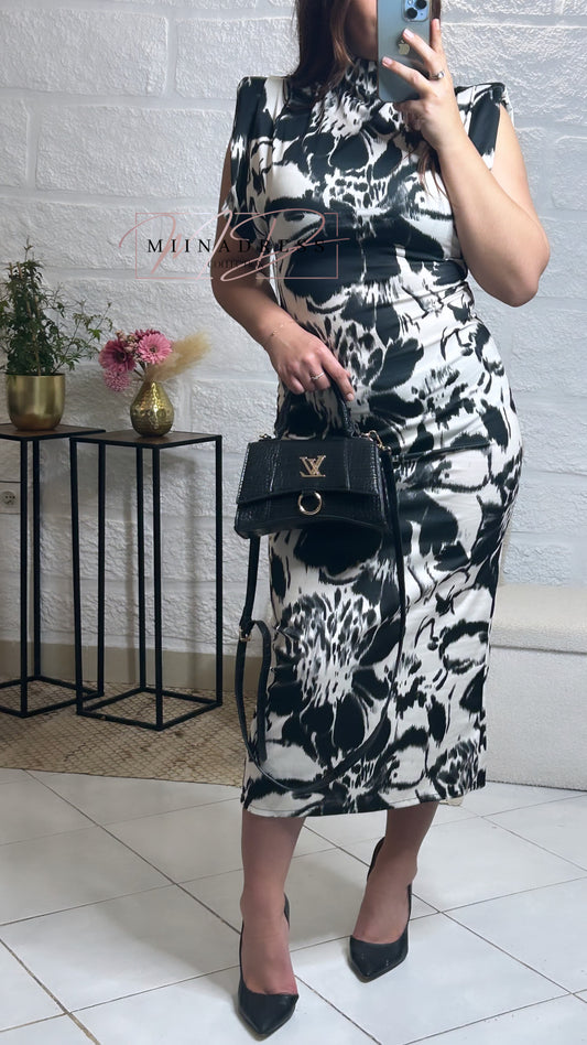 Robe Azia Noir